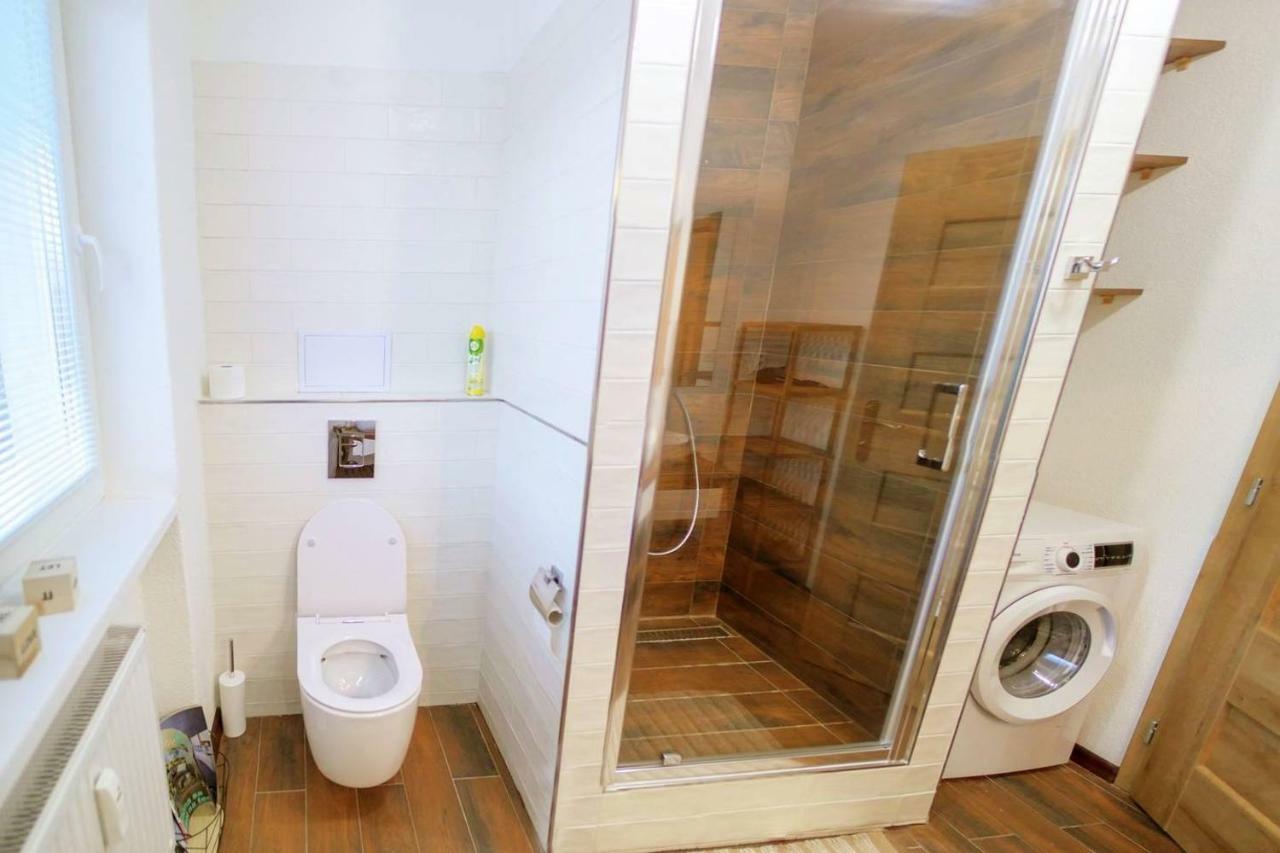 2 Bedroom Flat In The Heart Of Liptovský Mikuláš Exterior foto