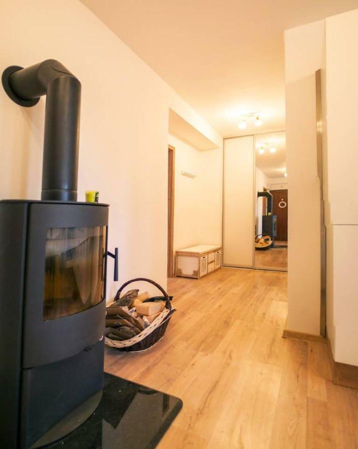 2 Bedroom Flat In The Heart Of Liptovský Mikuláš Exterior foto